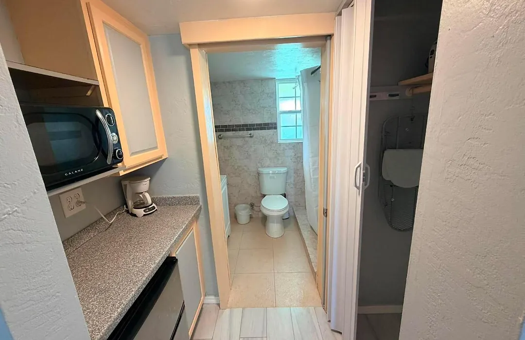 Studio 1 Motel - Daytona Beach-1